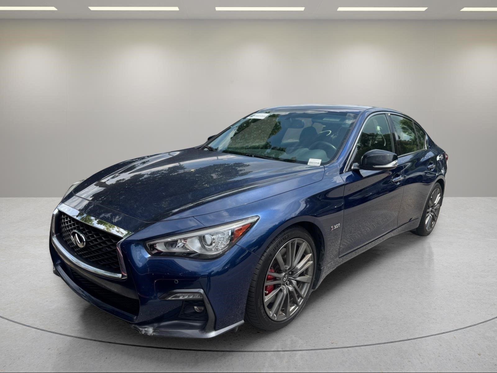 Used 2018 Iridium Blue INFINITI RED SPORT 400 image 1
