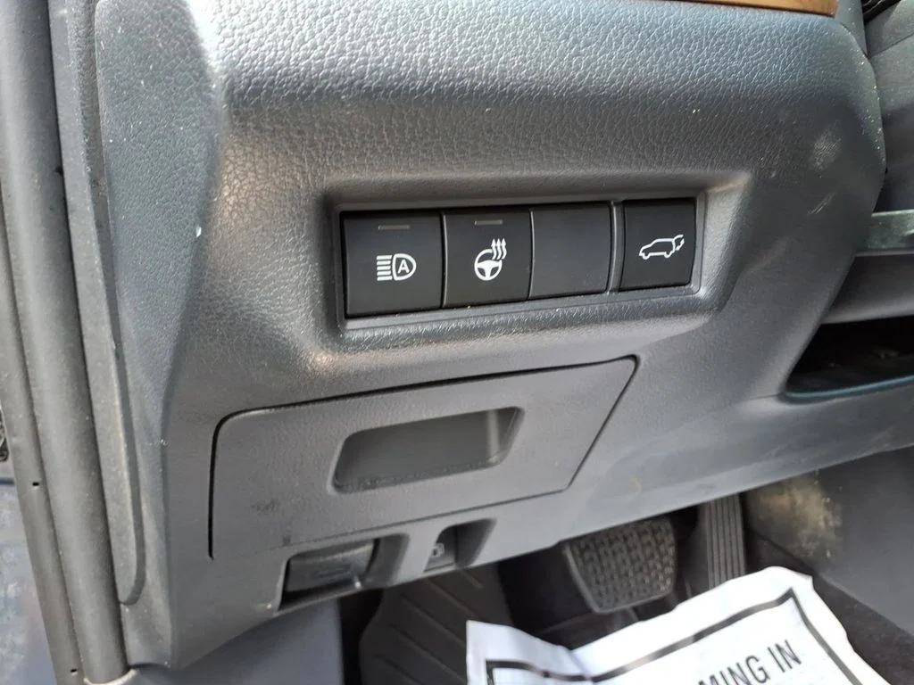 Used 2024 White Toyota Limited image 34