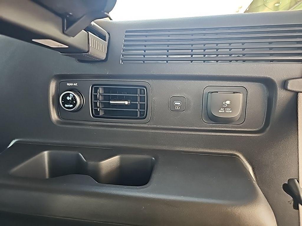 New 2026 White Hyundai Limited AWD image 49