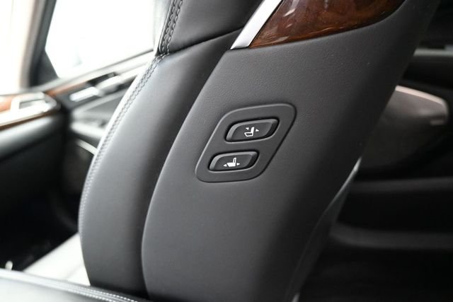 Used 2019 Gray Genesis 3.3T Premium image 21