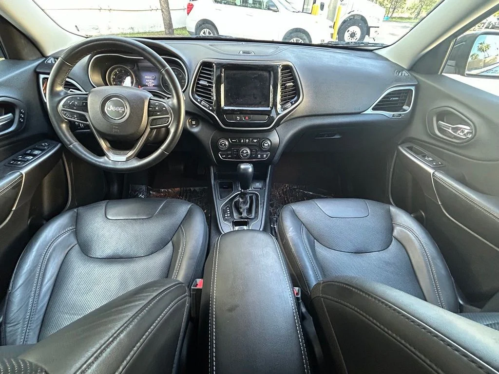 Used 2019 Black Jeep Limited image 11