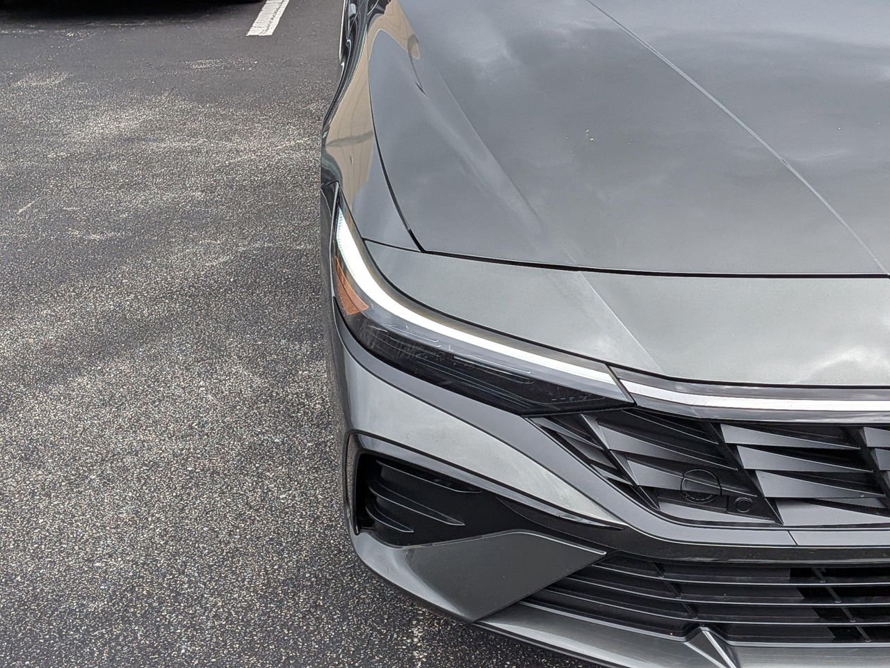 New 2026 Amazon Gray Hyundai SEL Sport Premium image 9