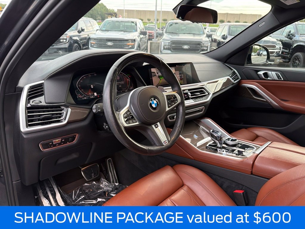 Used 2022 Arctic Gray Metallic BMW xDrive40i image 12