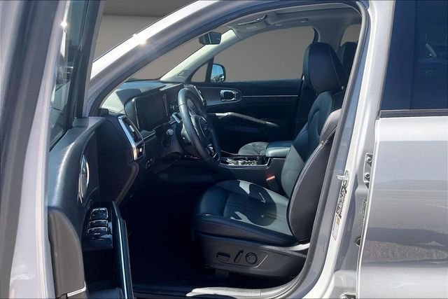 Used 2023 Gray Kia SX image 23