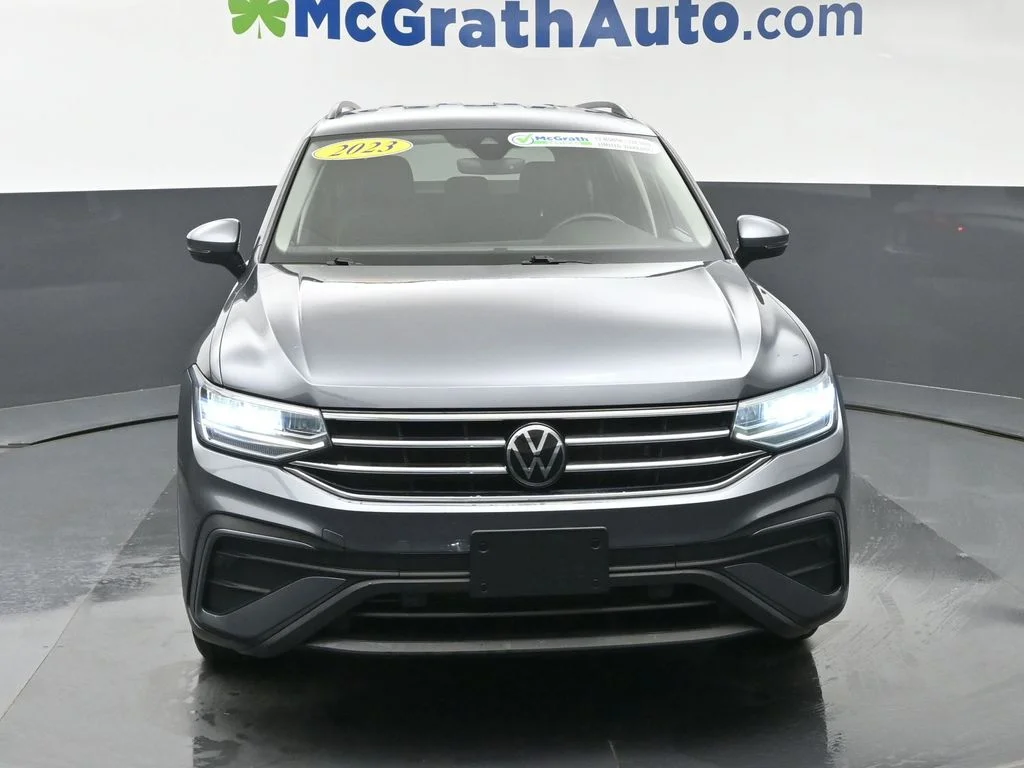 Certified Used 2023 Gray Volkswagen 2.0T S image 5