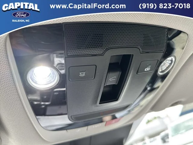 Used 2022 Gray Kia EX image 33