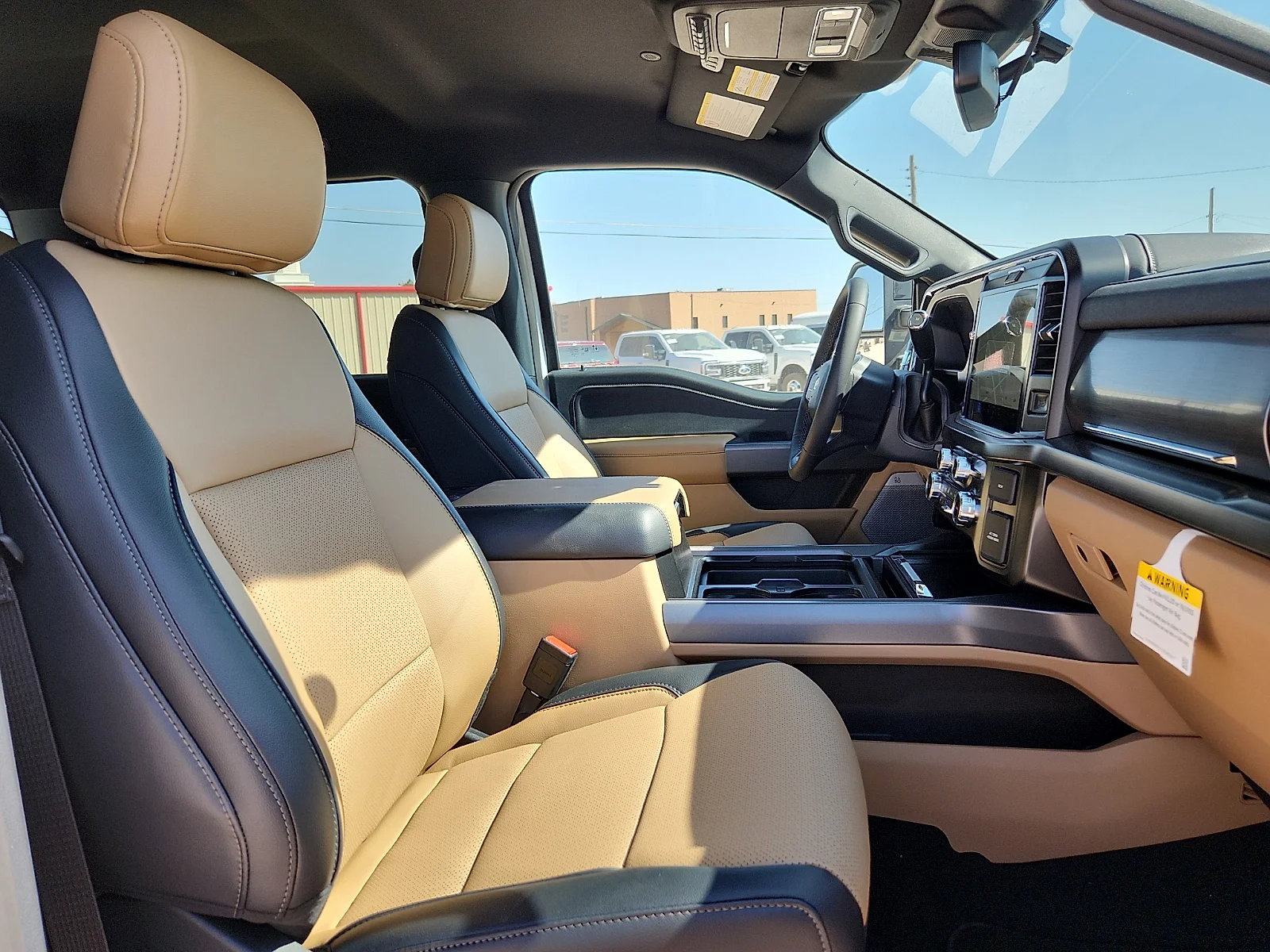 New 2026 Oxford White Ford Lariat image 20