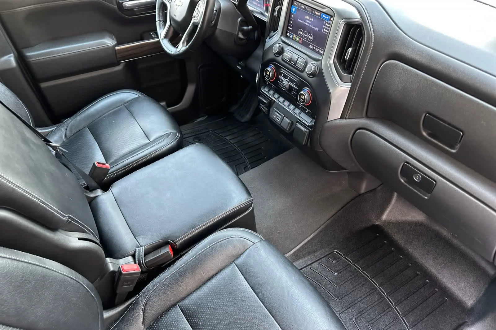Certified Used 2019 Summit White Chevrolet LT image 15