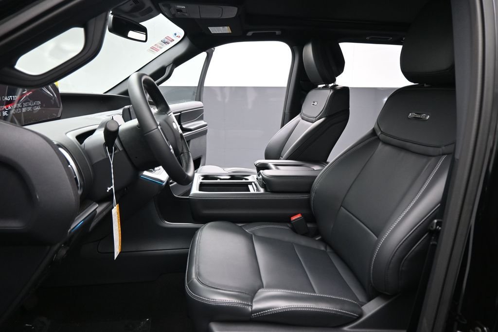 New 2026 Agate Black Metallic Ford Platinum image 9