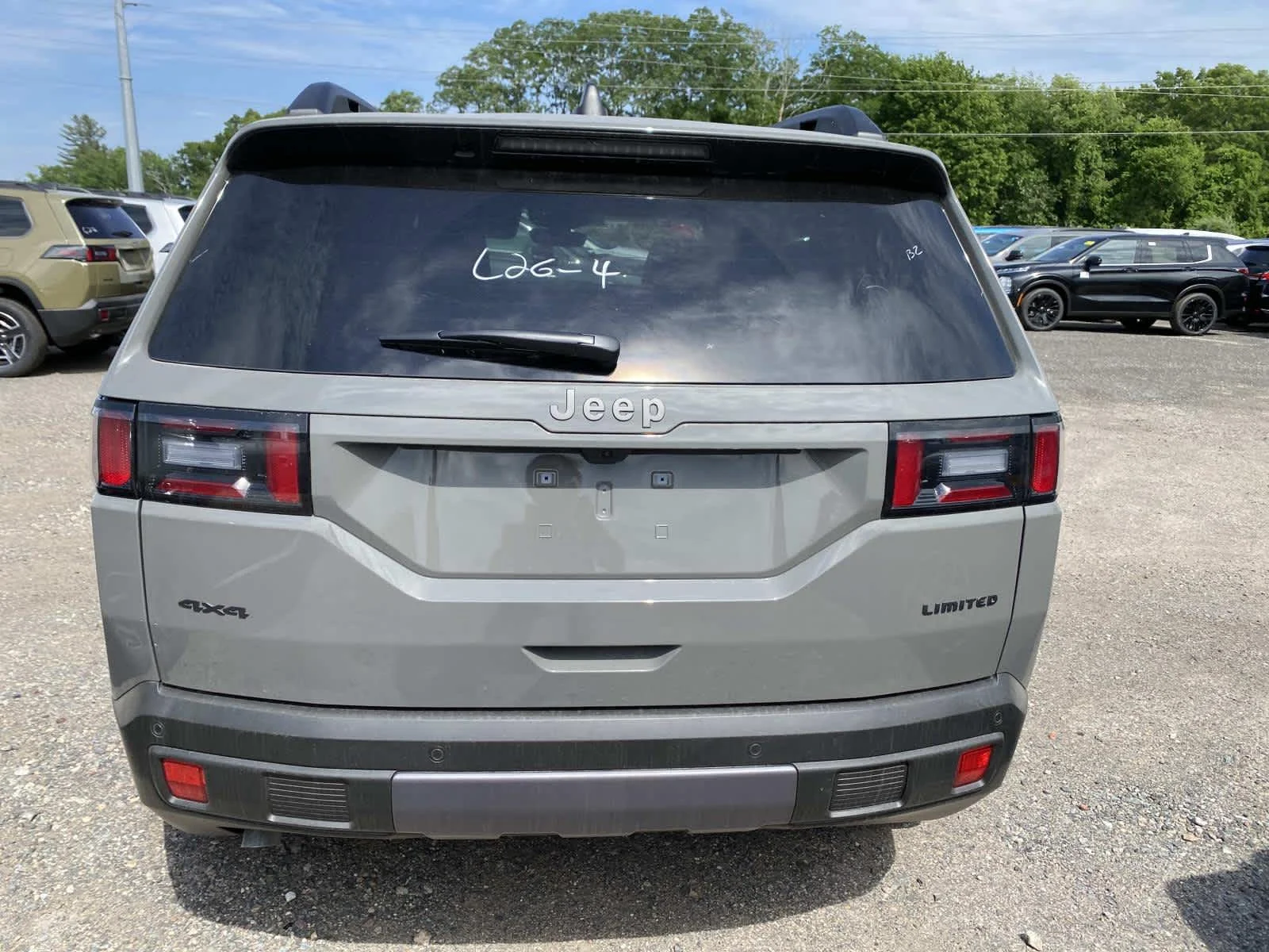 New 2026 Sting-Gray Clearcoat Jeep Limited image 4
