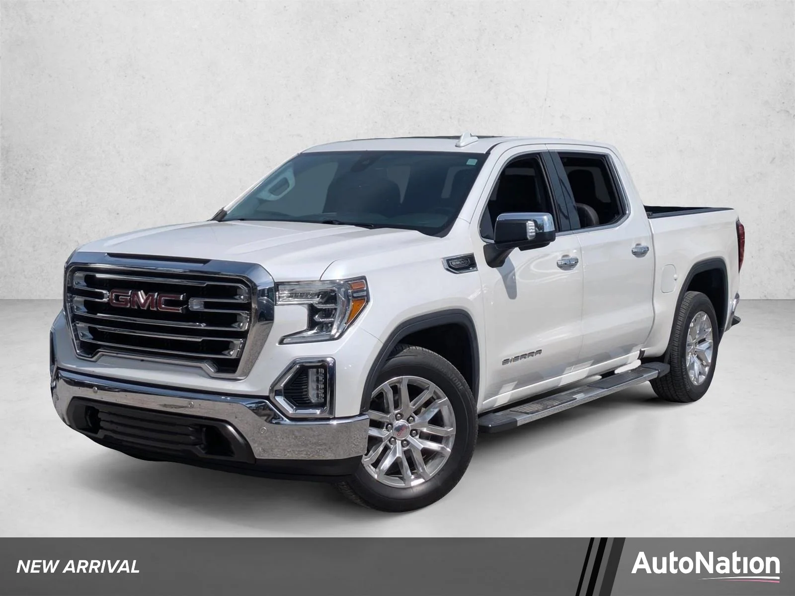 2019 GMC Sierra 2WD Crew Cab Short Box SLT's photo