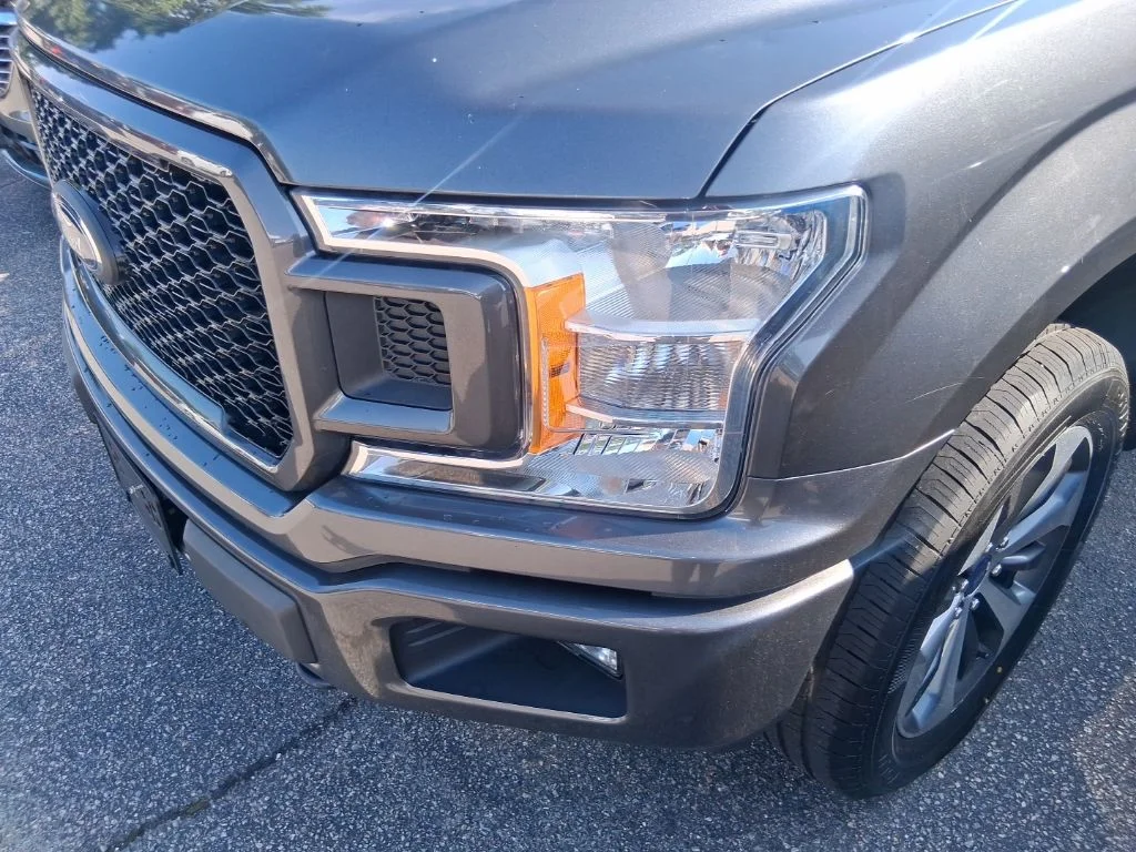 Used 2019 Gray Ford XL image 10