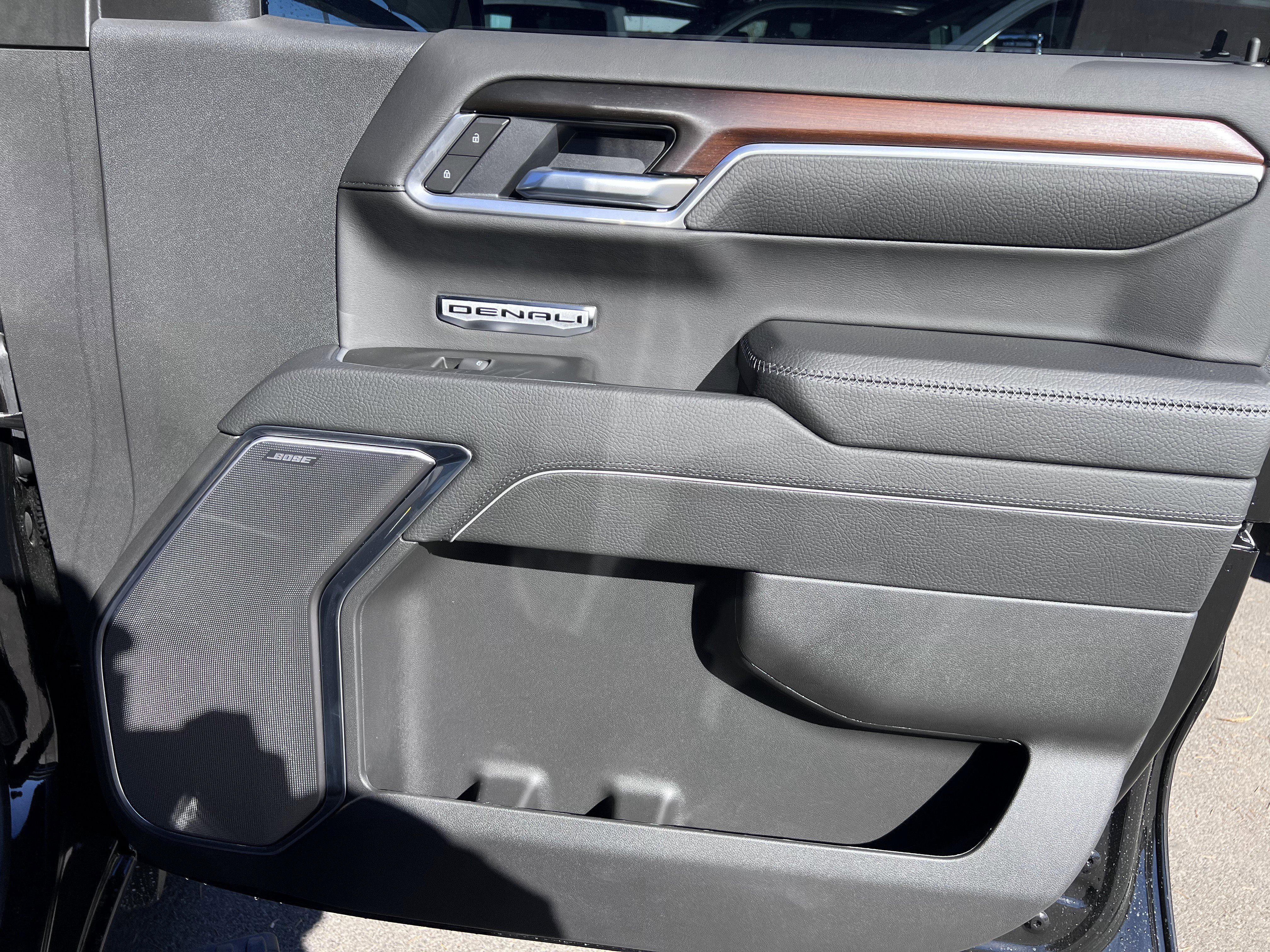 2026 GMC Sierra 1500 Denali - Photo 17