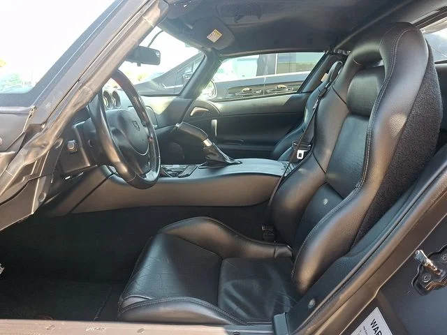 Used 2000 Silver Dodge RT/10 image 11