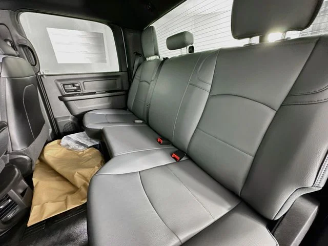 New 2026 Bright White Clear-Coat Exterior Paint RAM TRADESMAN image 21