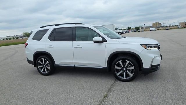 2025 Honda Pilot Touring - Photo 43