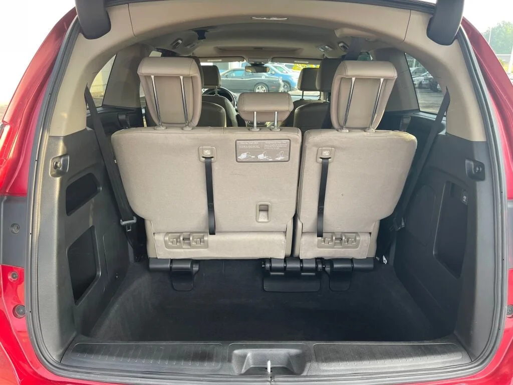 Used 2024 Radiant Red Metallic II Honda EX-L image 25