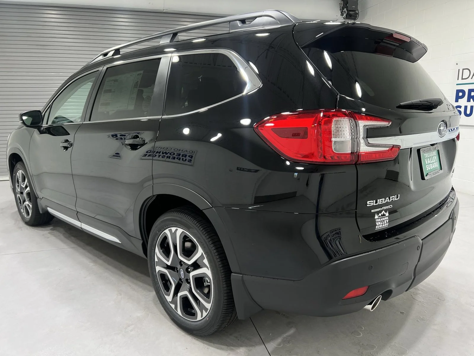 2026 Subaru Ascent Limited - Photo 6
