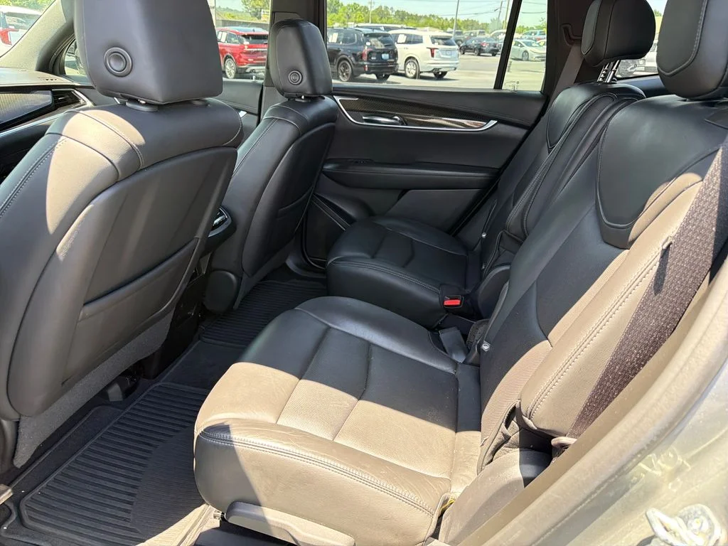Used 2020 Gray Cadillac Sport image 25