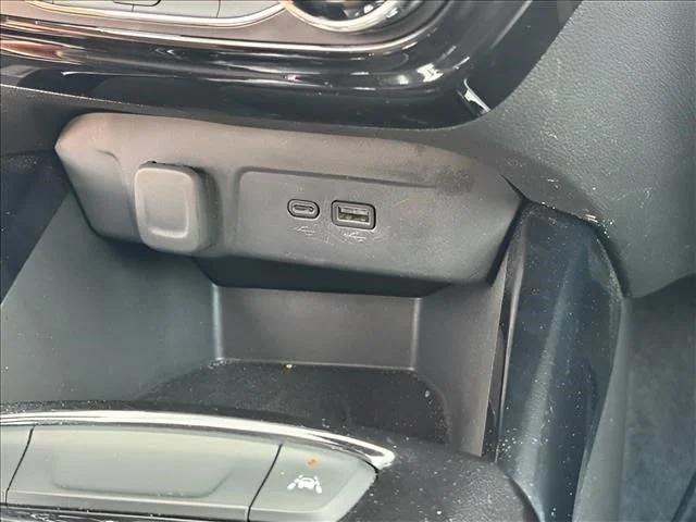 Used 2024 Red Chevrolet LT image 28