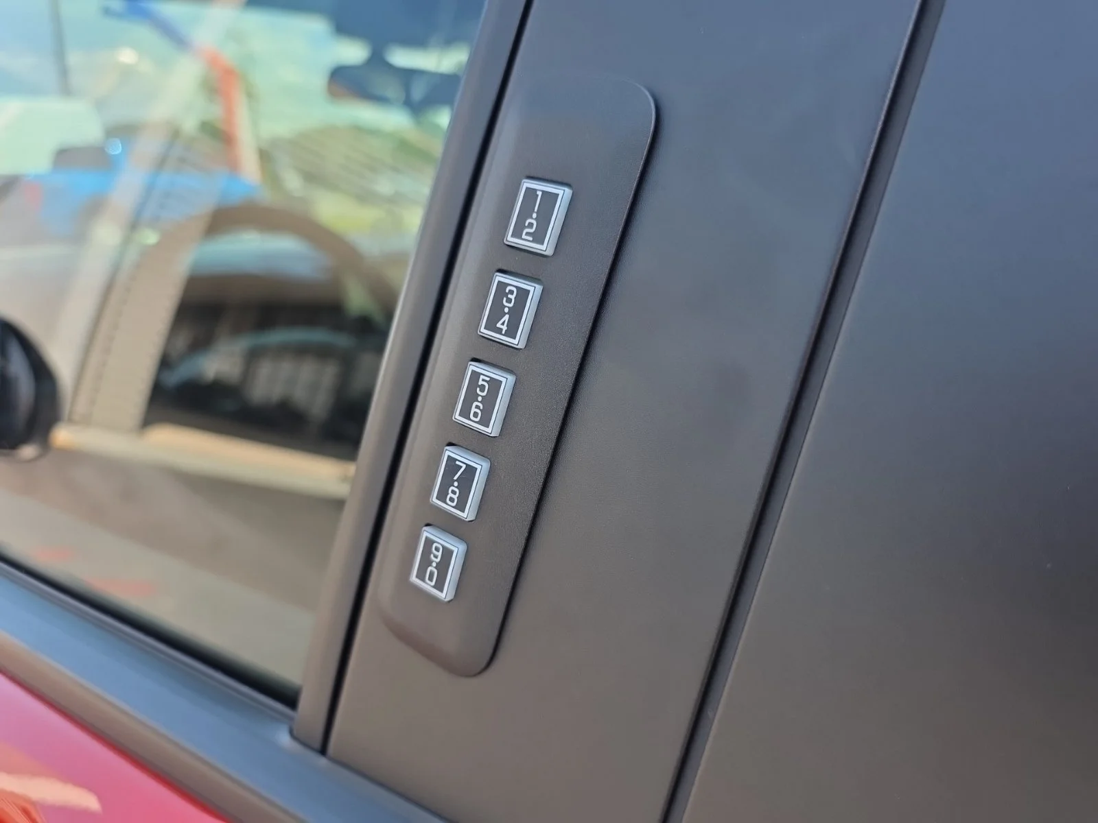 Used 2023 Red Ford Lariat image 9