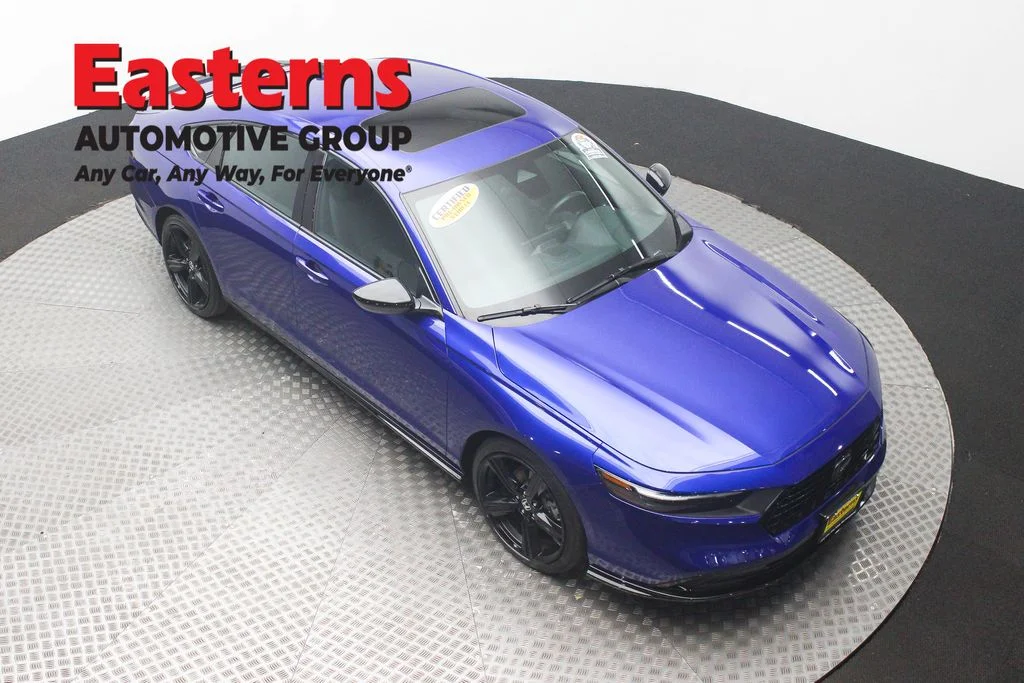 Used 2025 Blue Honda Sport-L image 3