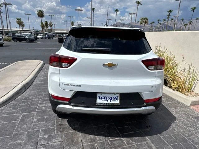 New 2026 White Chevrolet LT image 5