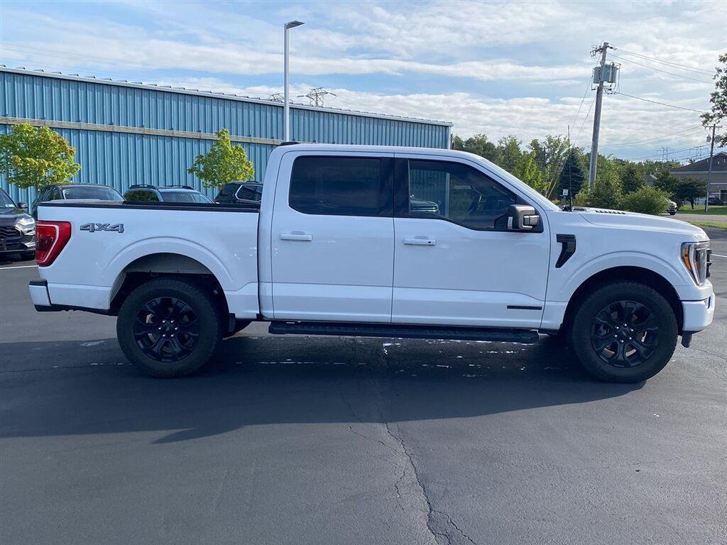 Used 2023 Oxford White Ford XLT image 11