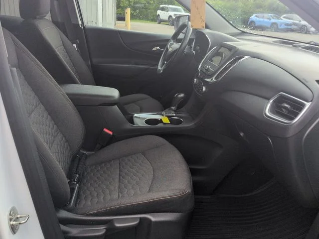 Used 2019 White Chevrolet LT image 29