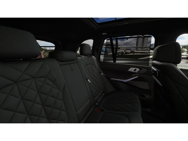 New 2026 Black BMW M60i image 12