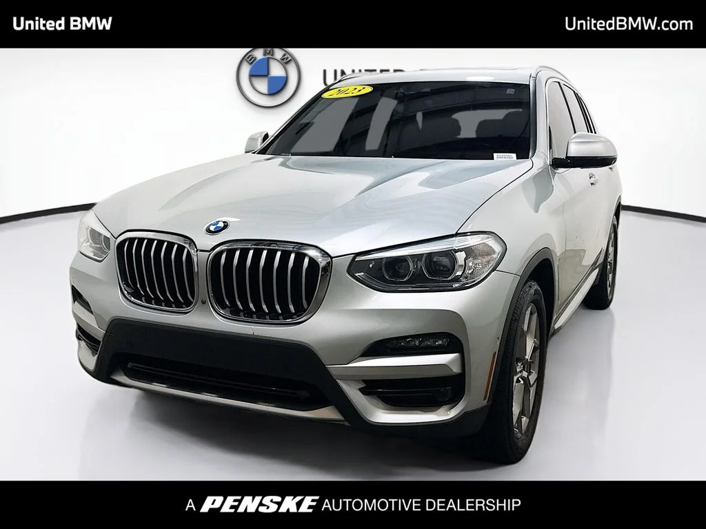 Used 2021 Glacier Silver Metallic BMW sDrive30i image 1