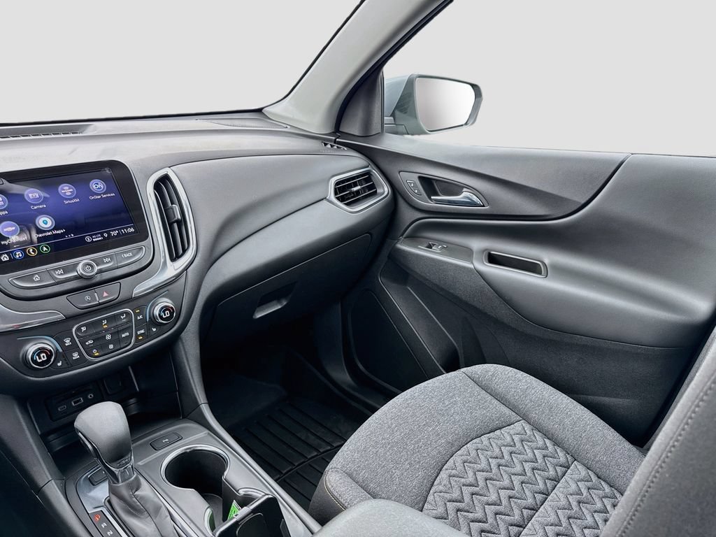 Used 2023 STERLING GRAY METALLIC Chevrolet LT image 24