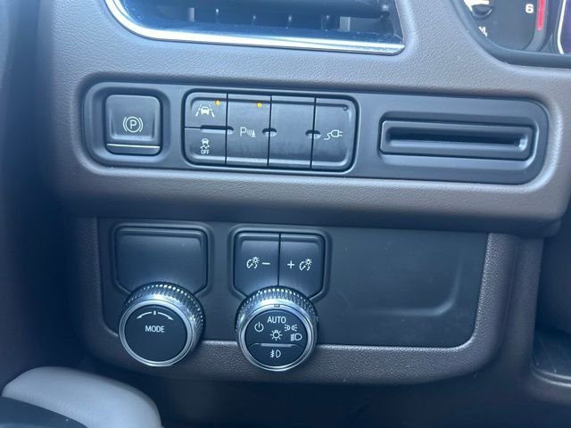 Used 2021 White GMC SLT image 14