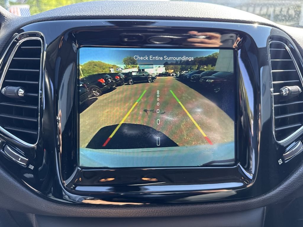 Used 2020 White Jeep Limited image 20