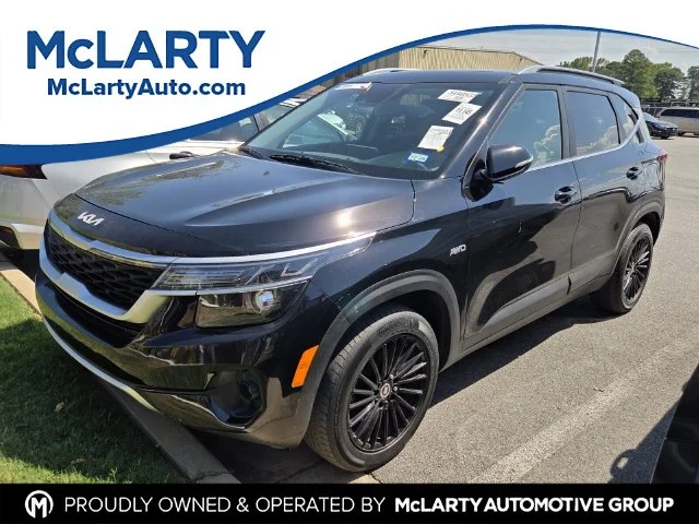 Used 2022 Black Kia EX image 1
