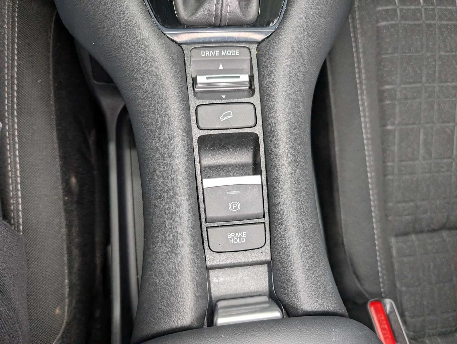 Certified Used 2024 Modern Steel Metallic Honda LX image 25