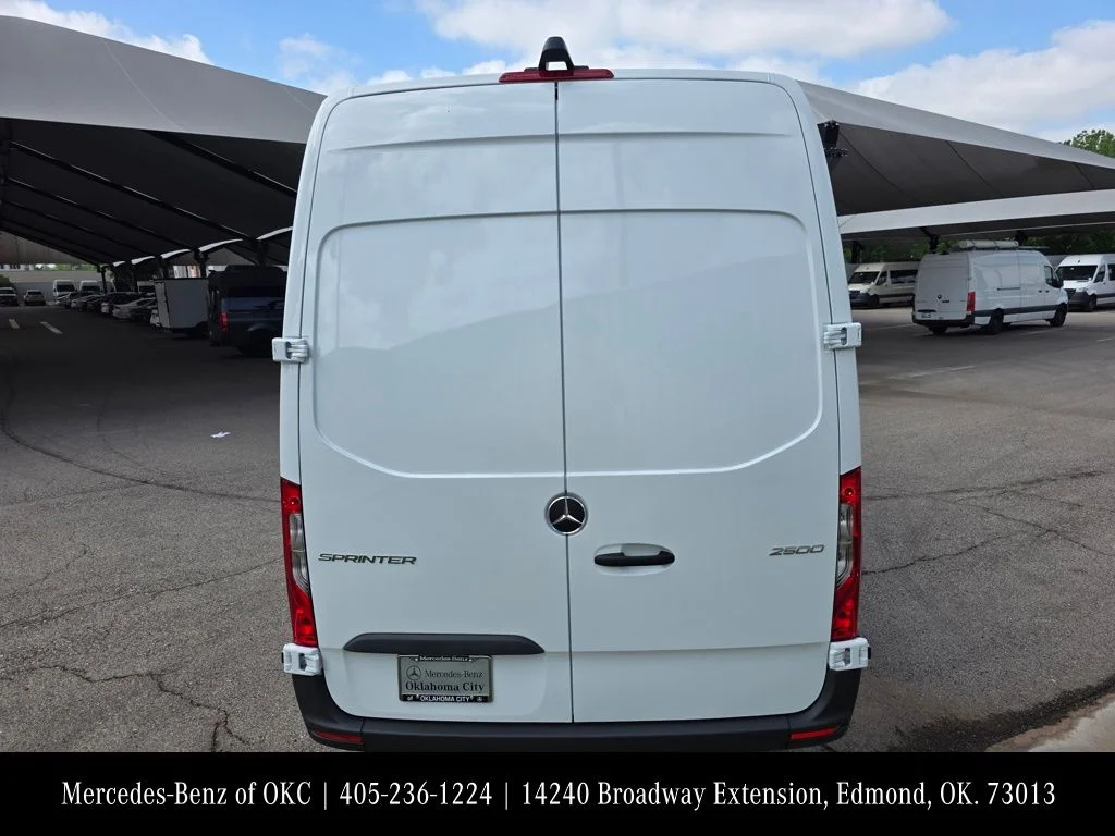 New 2026 White Mercedes-Benz Cargo 144 WB image 4