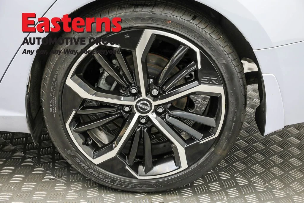 Used 2024 Gray Nissan 2.5 SR image 29