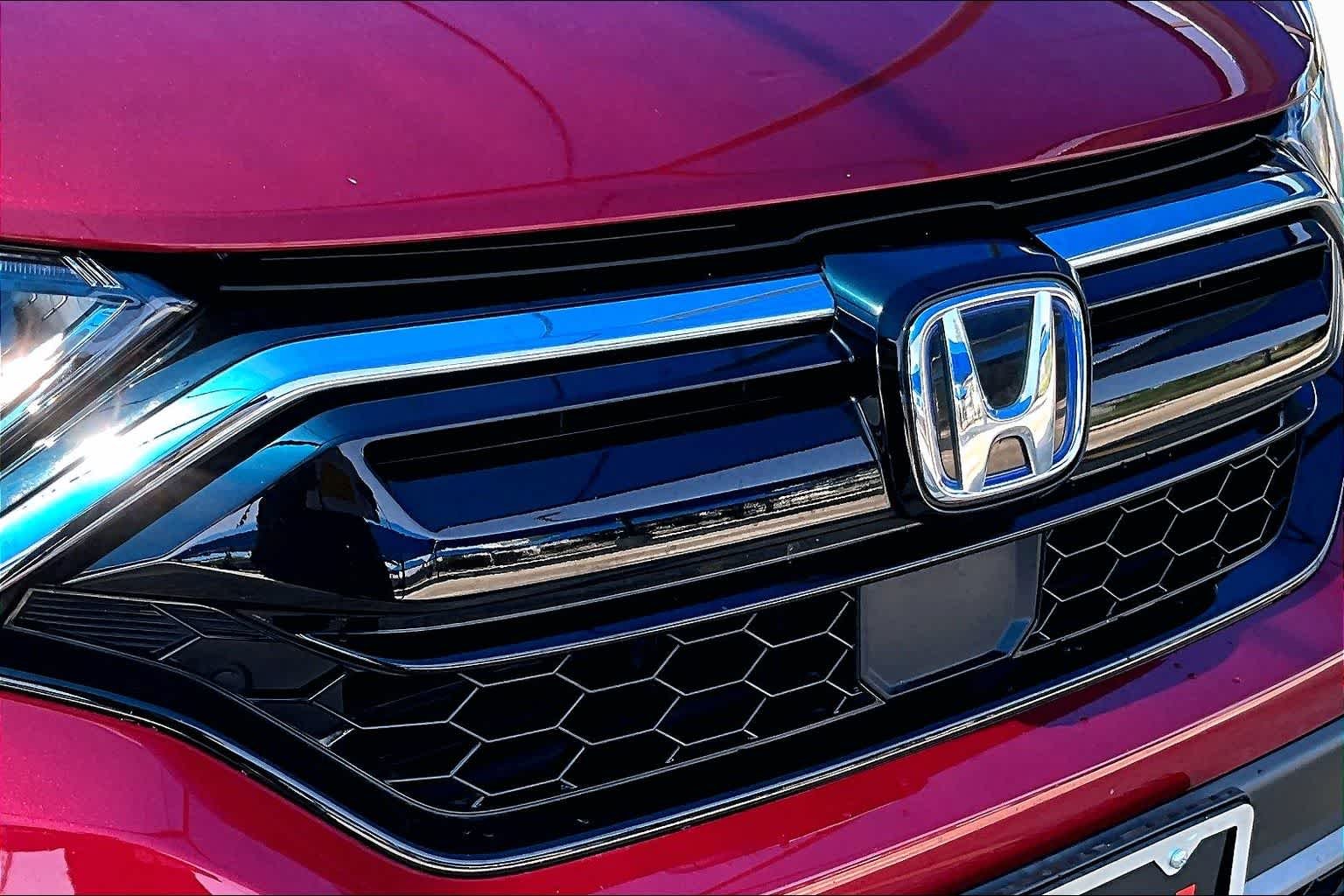 Used 2022 Radiant Red Metallic Honda EX-L image 30