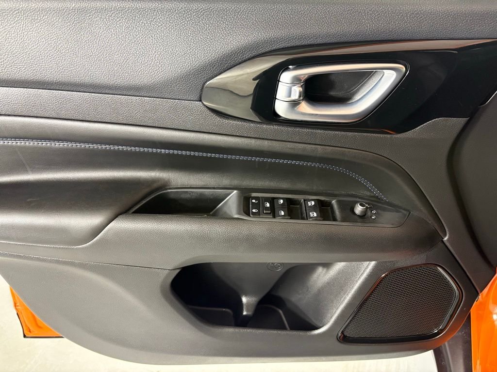 New 2026 Joose Exterior Paint Jeep Latitude image 19