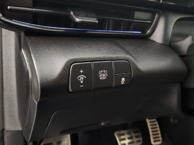 2025 Hyundai Elantra Blue - Photo 21