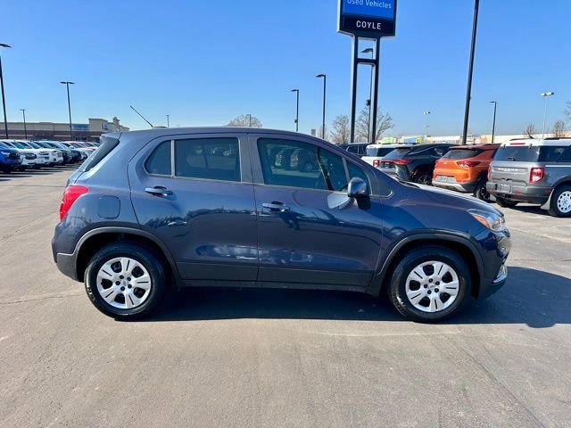Used 2019 Chevrolet Trax LS with VIN 3GNCJKSB6KL160532 for sale in Clarksville, IN