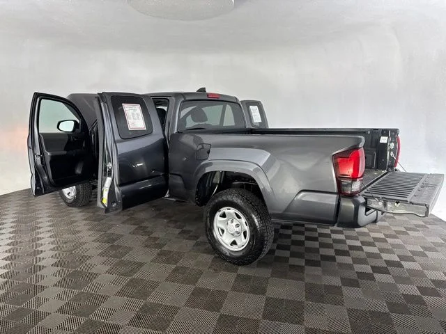 Used 2022 Gray Toyota SR image 16