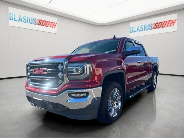 Used 2018 Red GMC SLT image 8