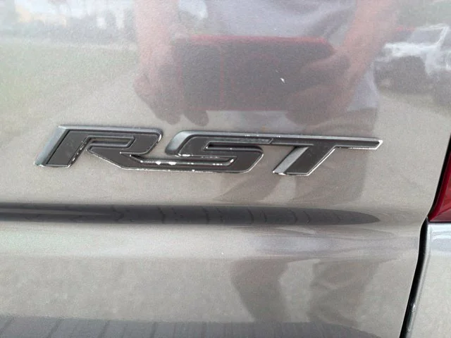 Used 2019 Gray Chevrolet RST image 15