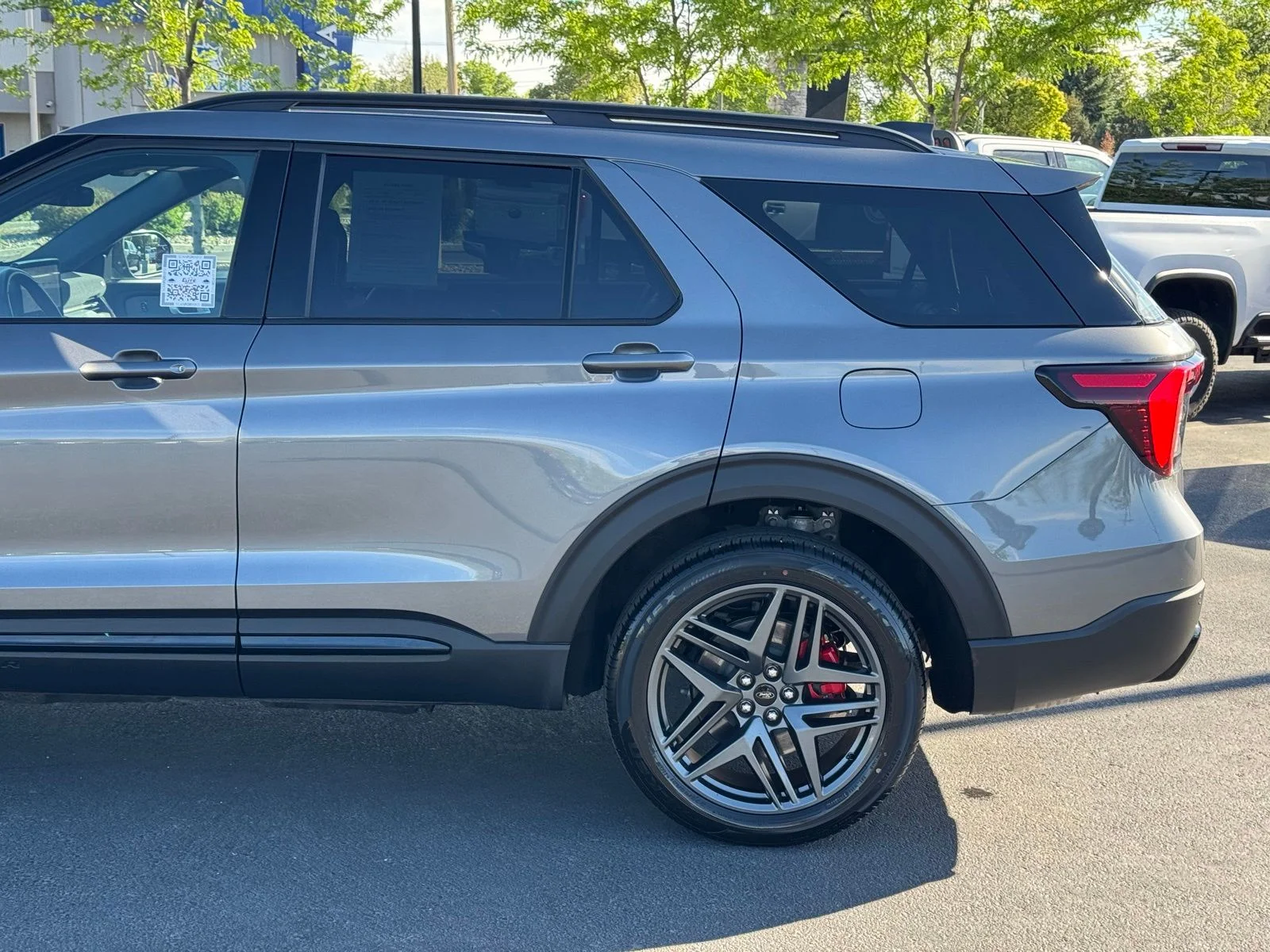 Used 2025 Gray Ford ST-Line image 5