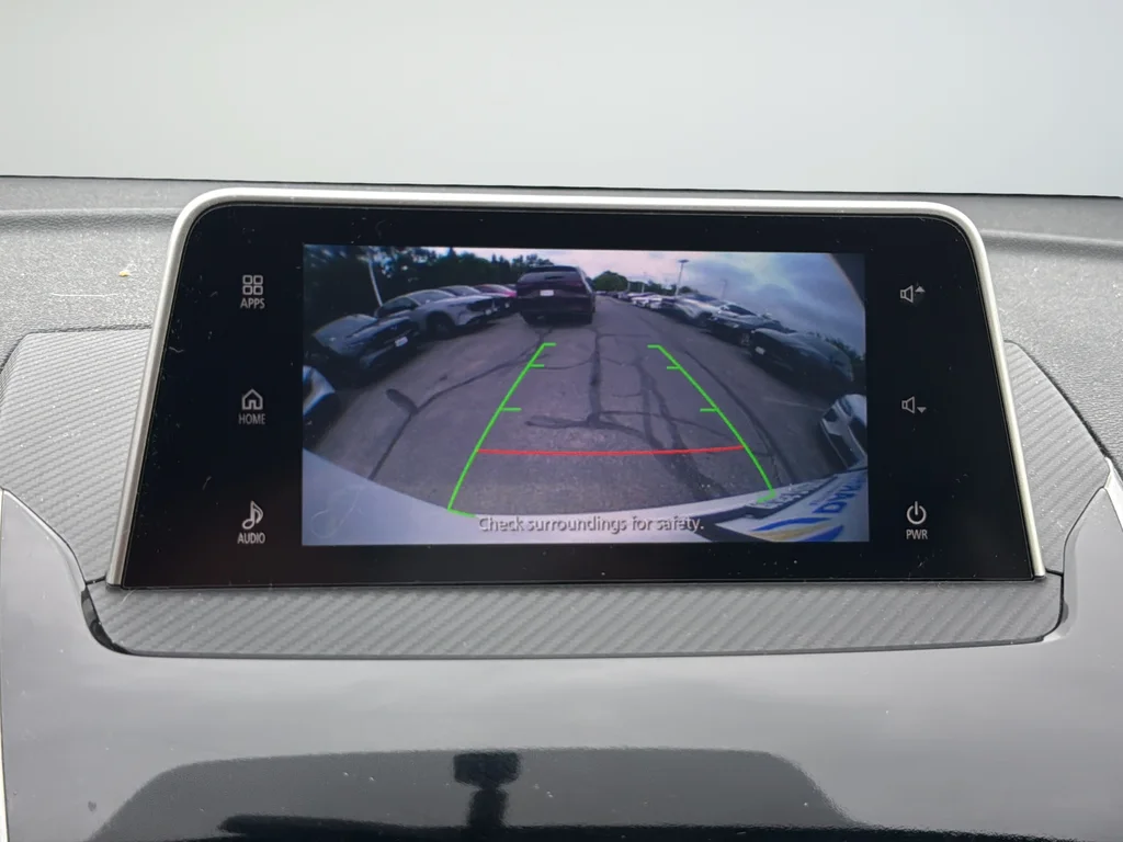 Used 2020  Mitsubishi LE image 11