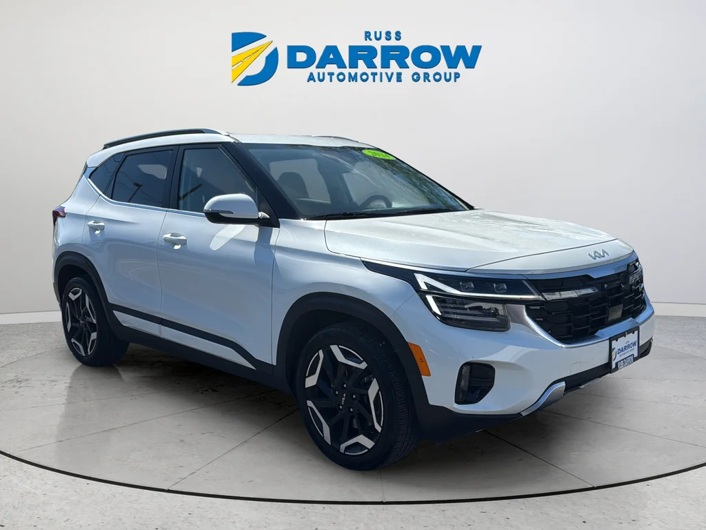 Certified Used 2024 White Kia SX image 7