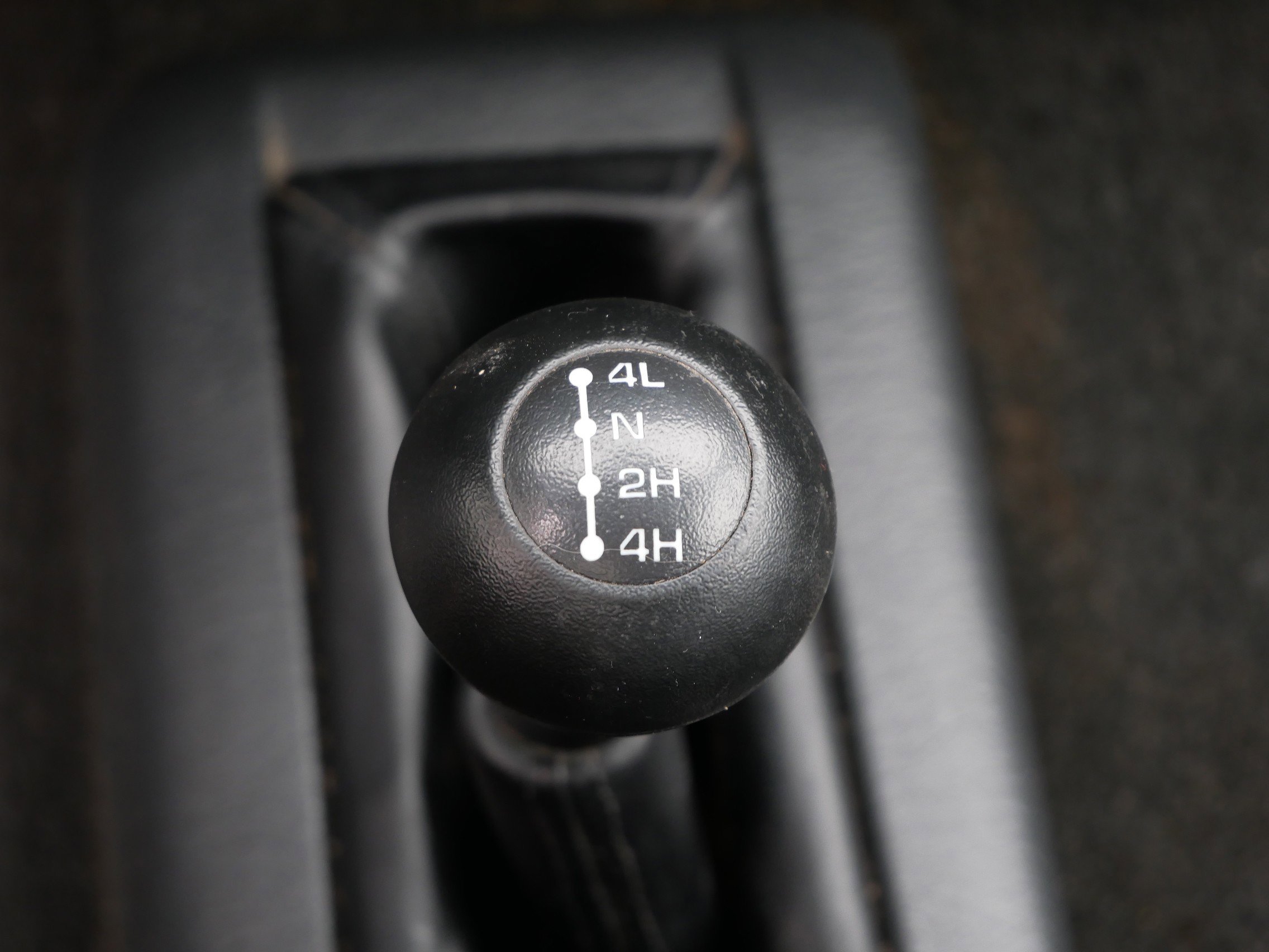 Used 2005 Blue Dodge  image 15