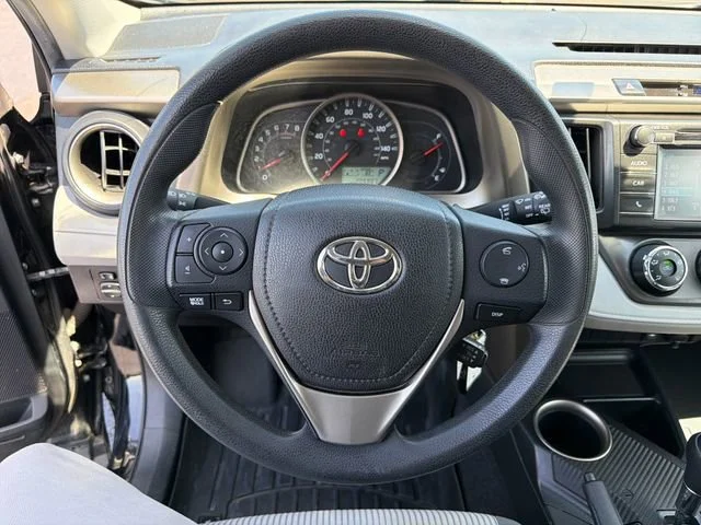 Used 2015 Black Toyota LE image 16